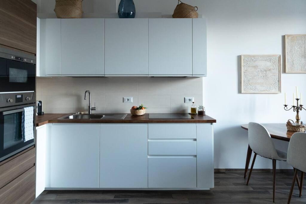 Casa 'Ttaja - Mediterranean Eco-Apartment Рим Екстериор снимка